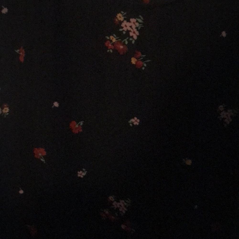 Black blouse - Picture 3 of 4